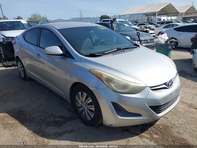 Salvage Hyundai ELANTRA Image