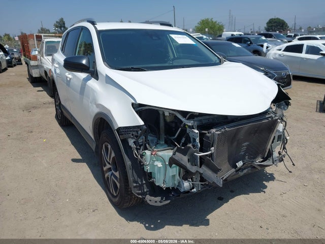 Salvage Toyota RAV4 Image