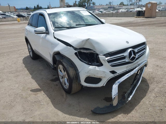 Salvage Mercedes-Benz GLC Image