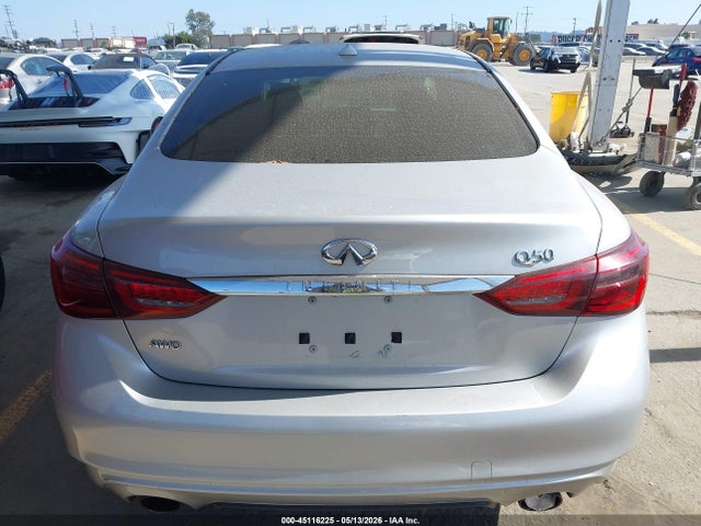 INFINITI Q50 3.0t Luxe