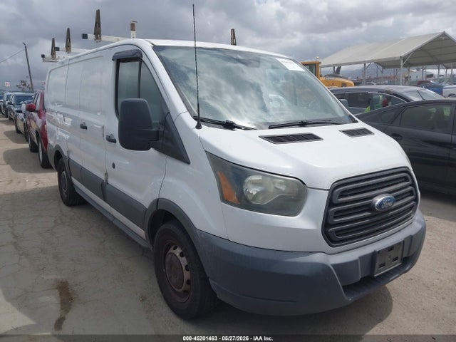 Salvage Ford Transit Image