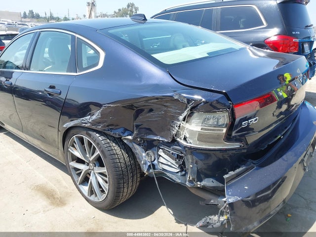 Volvo S90 T5 Momentum
