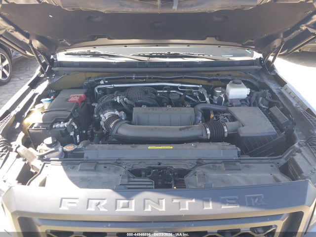 Nissan Frontier S 4x4