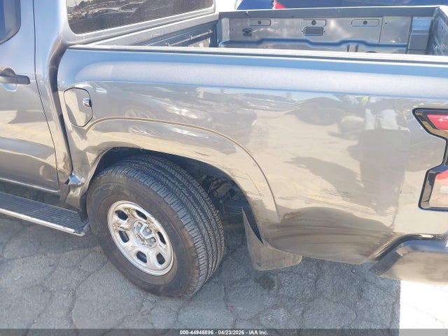 Nissan Frontier S 4x4