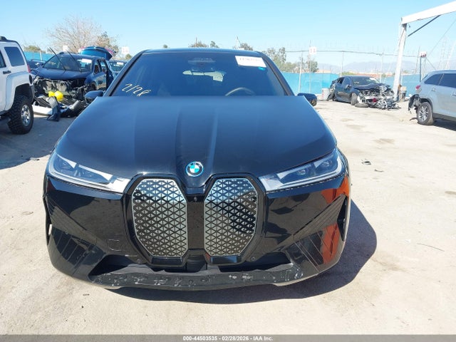 BMW iX Xdrive50