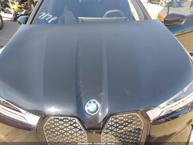 BMW iX Xdrive50
