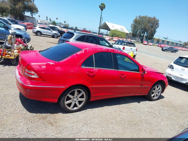 Mercedes-Benz C-Class Kompressor Sport