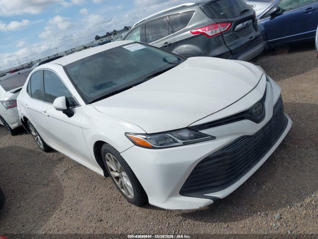 Salvage Toyota Camry Image