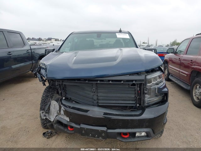 Chevrolet Silverado 1500 4wd  Short Bed Lt Trail Boss