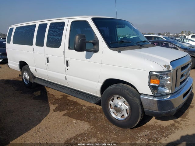 Salvage Ford E-350 Image