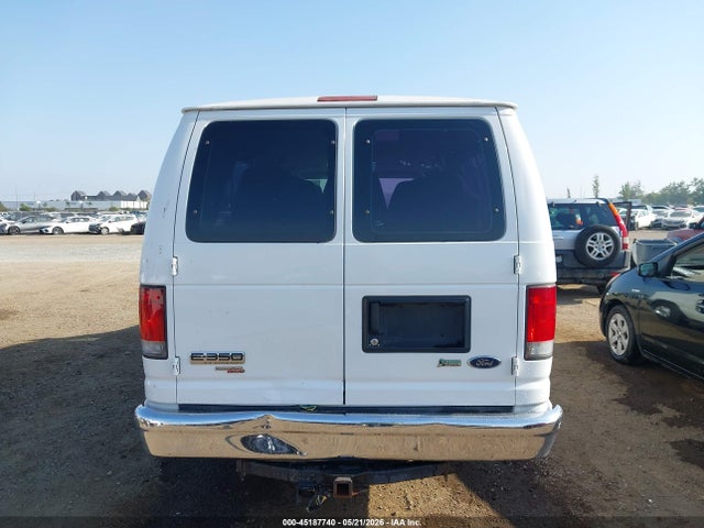 Ford E-350 Xlt