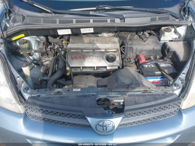 Toyota Sienna Xle