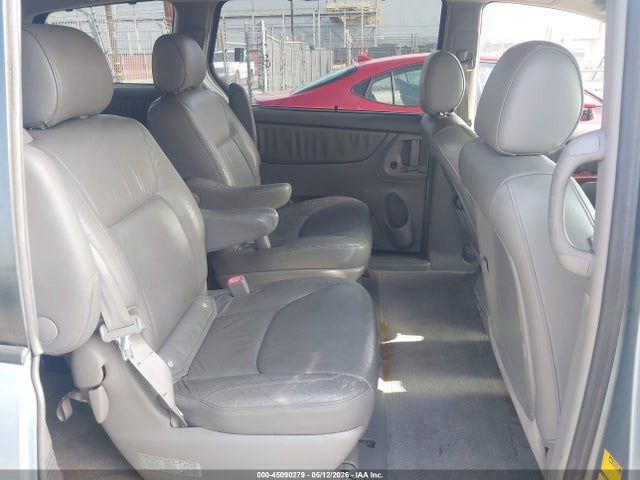 Toyota Sienna Xle