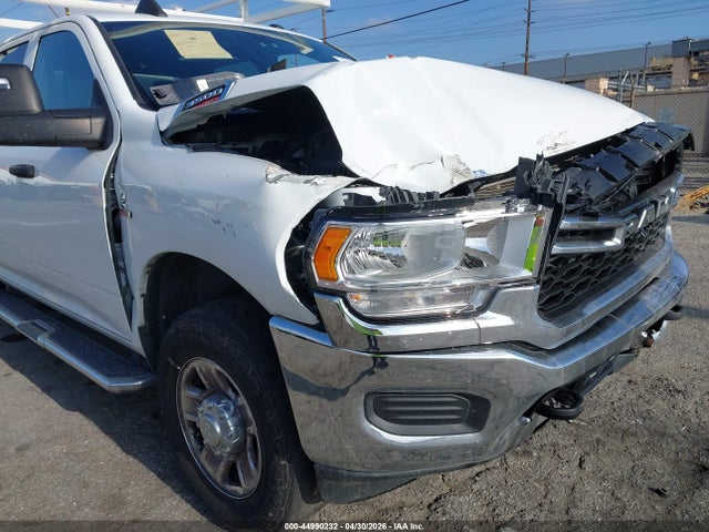 Ram 3500 Tradesman  4x4 8' Box