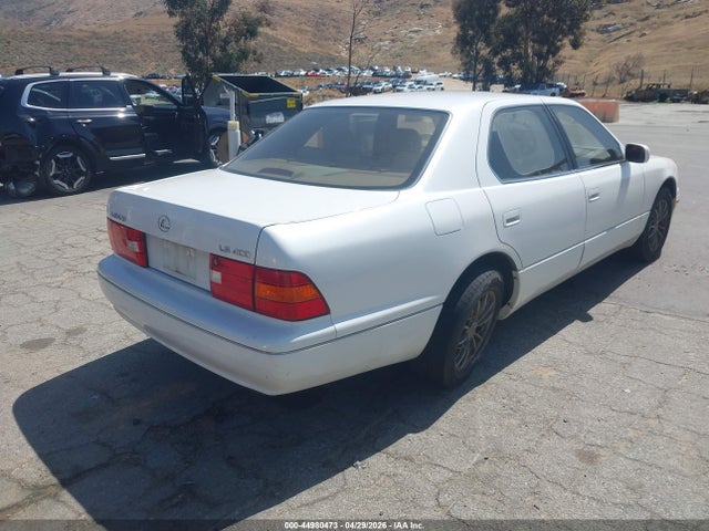 Lexus LS