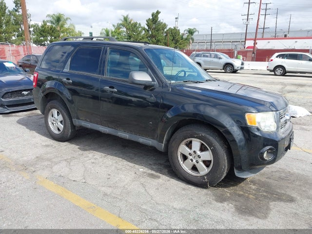 Salvage Ford Escape Image