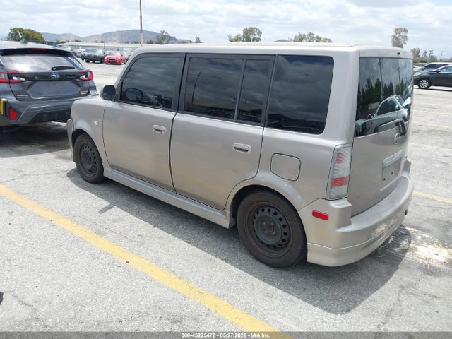 Scion xB