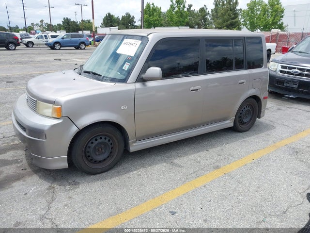 Scion xB