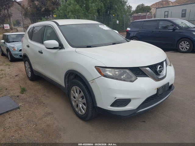 Salvage Nissan Rogue Image