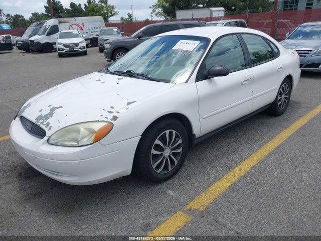 Ford Taurus Se