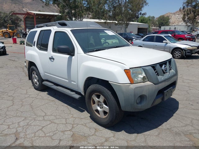 Salvage Nissan Xterra Image