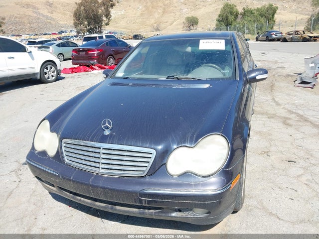 Mercedes-Benz C-Class 240