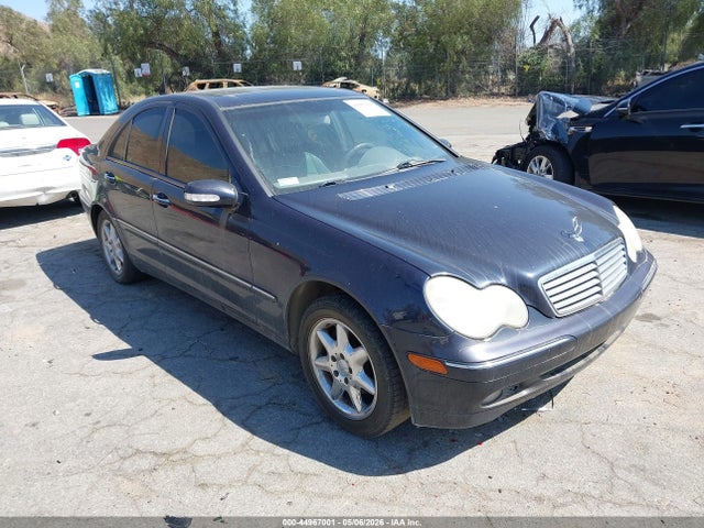Salvage Mercedes-Benz C-Class Image