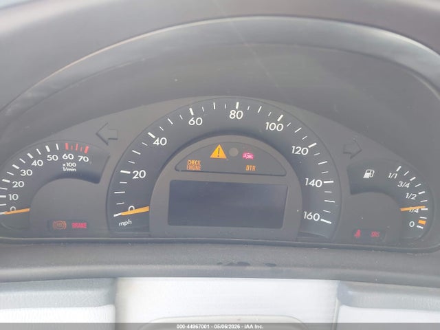 Mercedes-Benz C-Class 240
