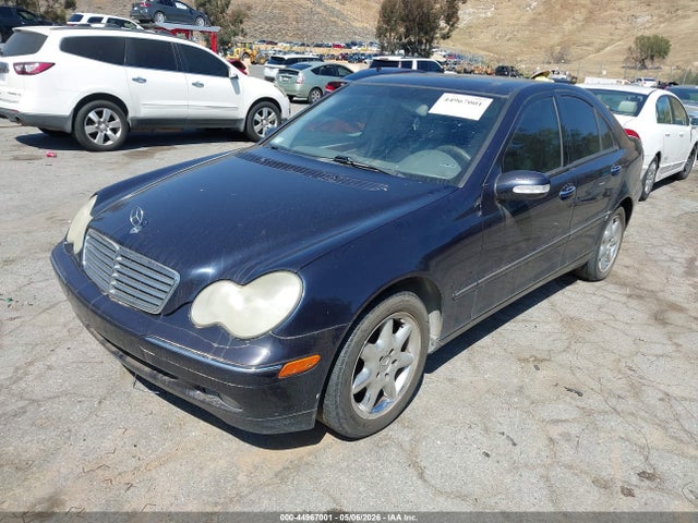 Mercedes-Benz C-Class 240