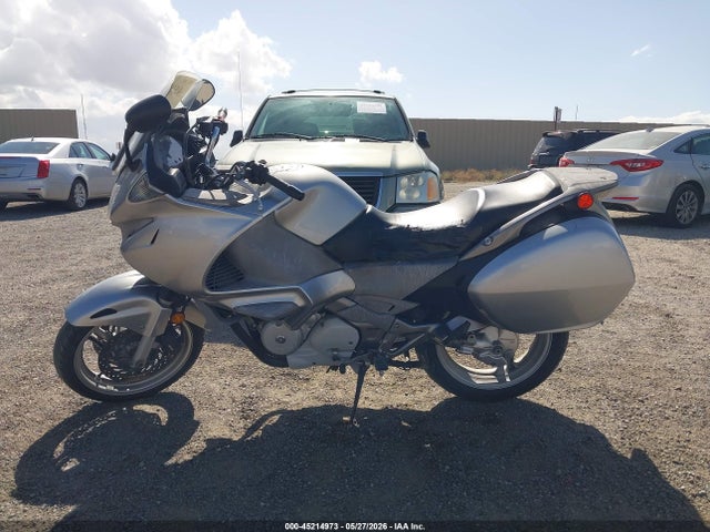 Honda Nt700 V