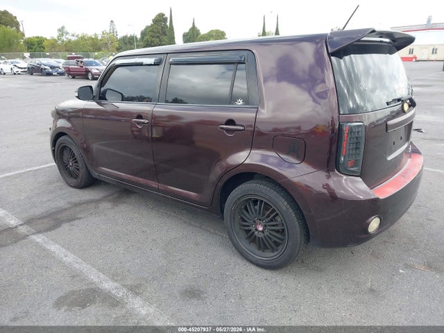 Scion xB