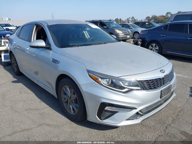 Salvage Kia Optima Image