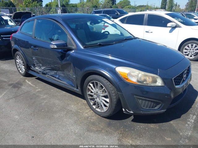 Salvage Volvo C30 Image