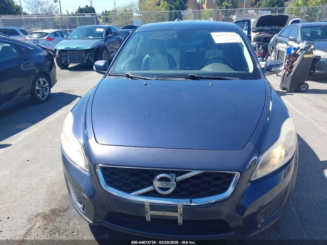 Volvo C30 T5