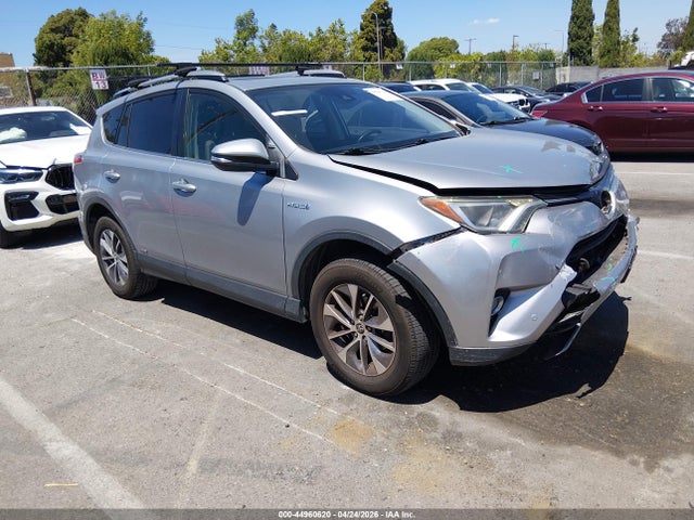 Salvage Toyota RAV4 Image