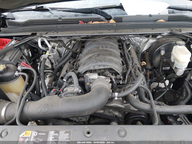 Chevrolet Suburban Ls