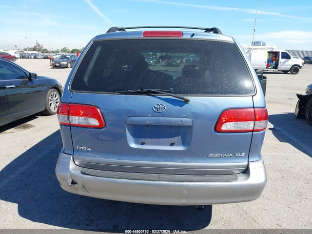 Toyota Sienna Xle