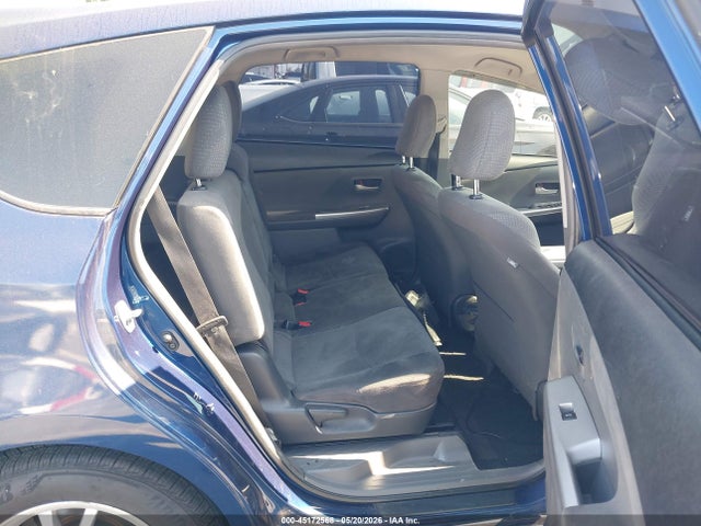 Toyota Prius v Three