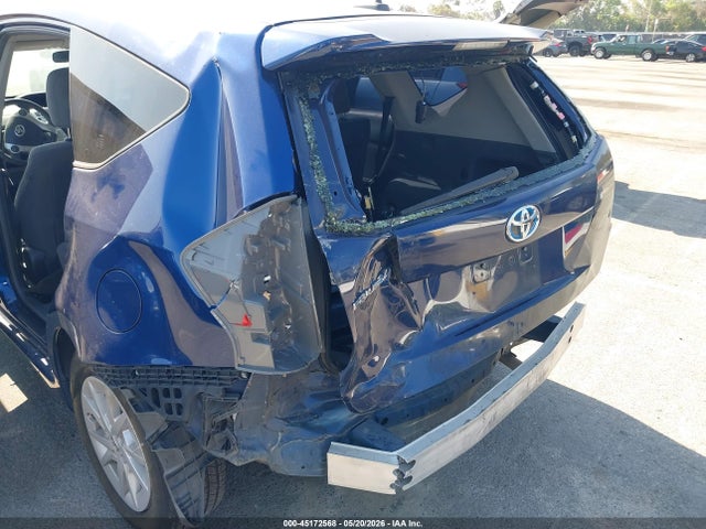 Toyota Prius v Three