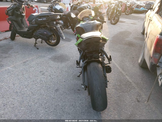 Kawasaki Zx636 E