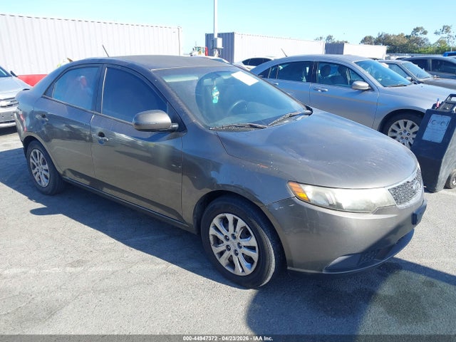 Salvage Kia Forte Image