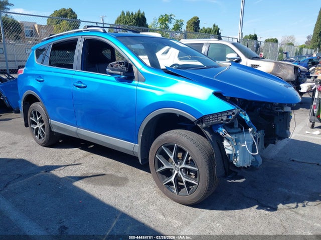 Salvage Toyota RAV4 Image