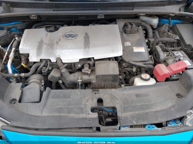 Toyota Prius L Eco