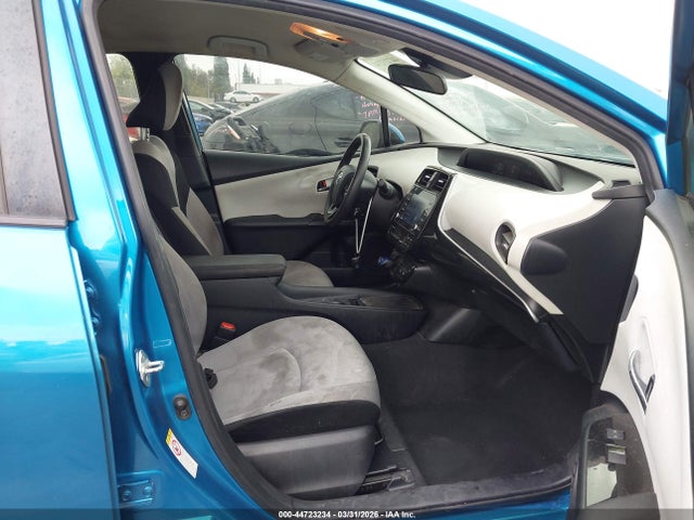 Toyota Prius L Eco