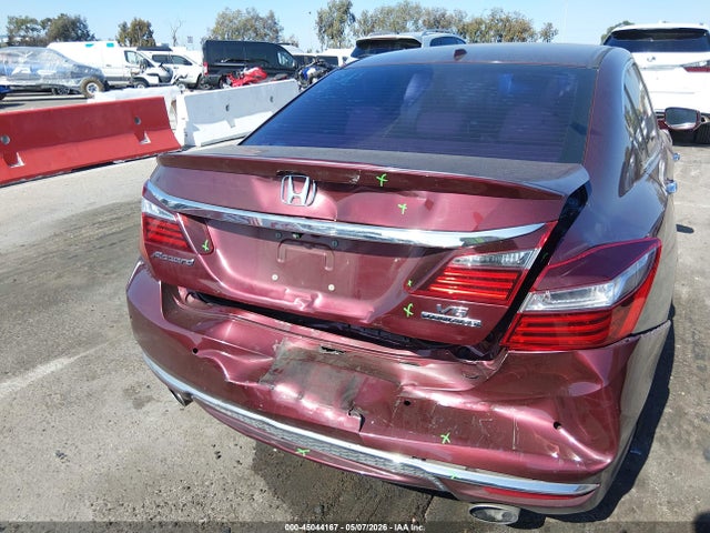 Honda Accord Touring