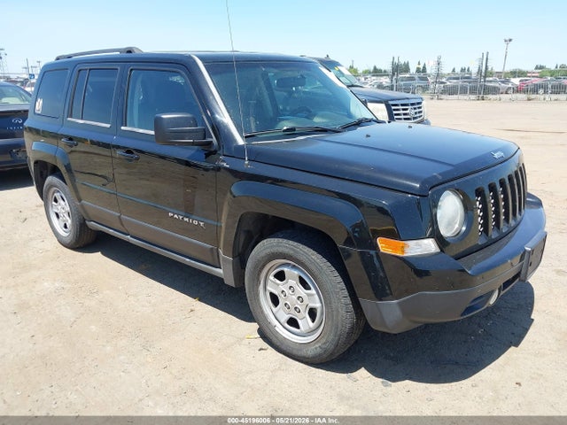 Salvage Jeep Patriot Image