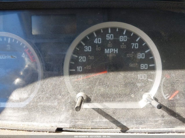 Isuzu Commercial Van