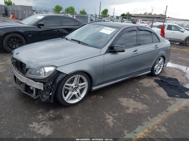 Mercedes-Benz C-Class Sport
