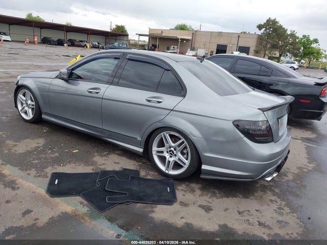 Mercedes-Benz C-Class Sport