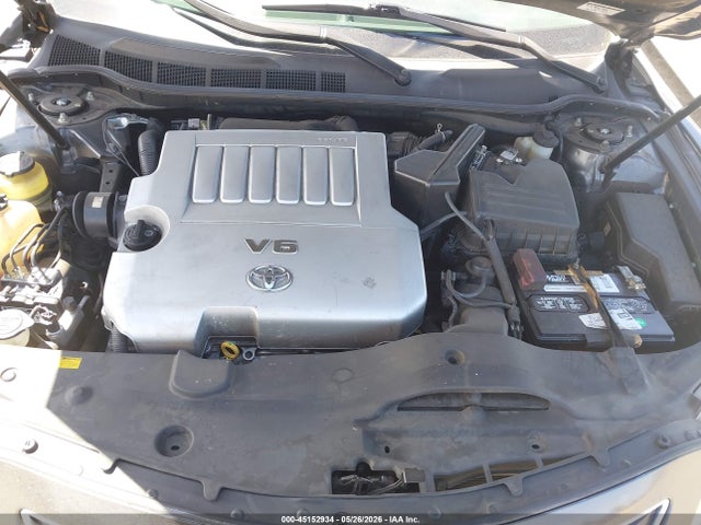Toyota Camry Xle V6